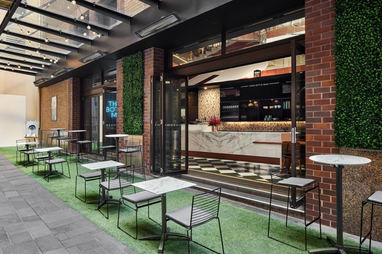 Sydney Harbour Marriott Hotel at Circular Quay Exteriör bild The 360° Bar